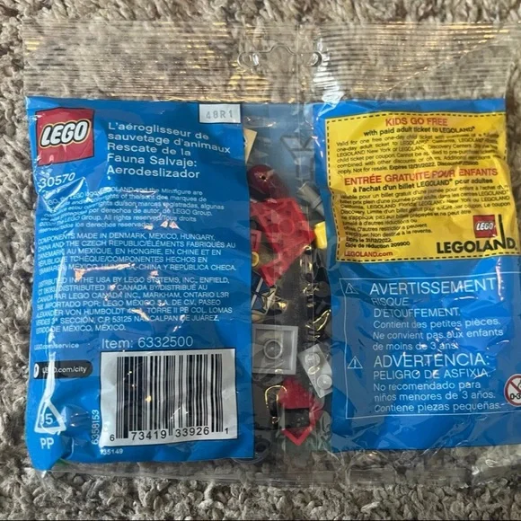 LEGO City - Wildlife Rescue Hovercraft - 30570 - Picture 2 of 2